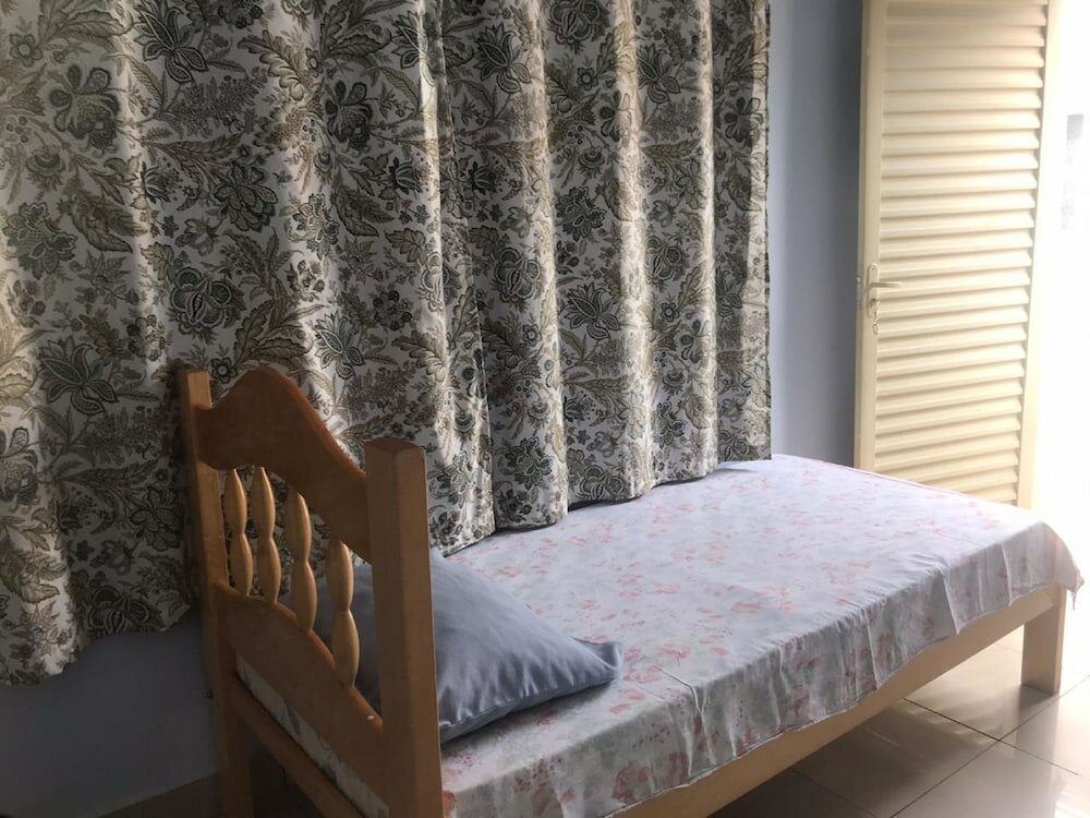 Фото Oyo Pousada Paraná, Cuiabá