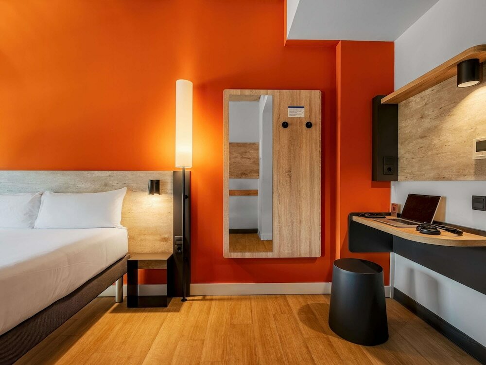 Фото Ibis Budget Madrid Aeropuerto