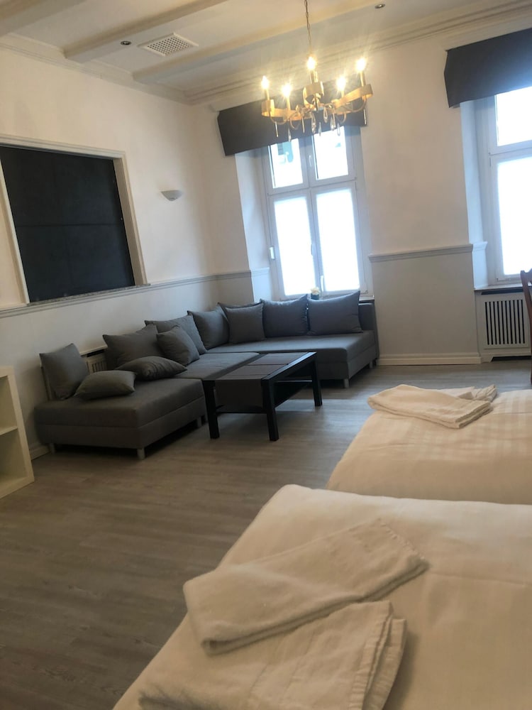 Фото Hotel Schwaferts