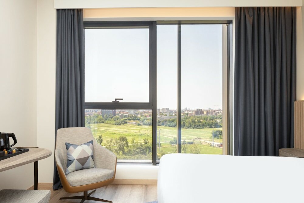 Фото Courtyard by Marriott Milano Linate