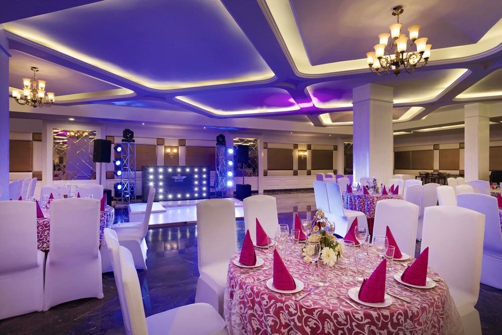 Фото Ramada Plaza by Wyndham Chandigarh Zirakpur