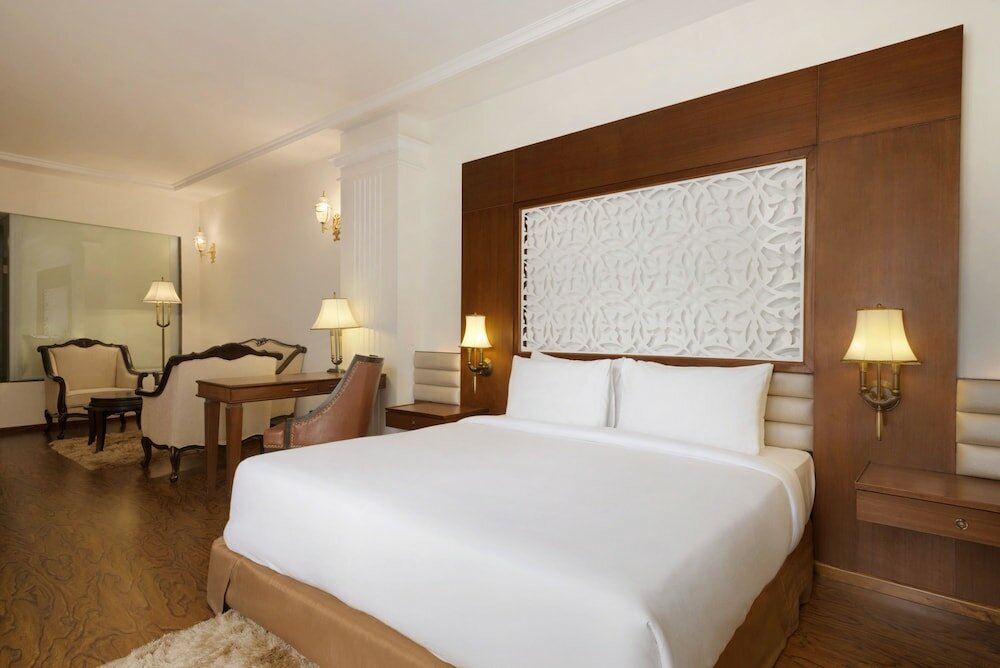 Фото Ramada Plaza by Wyndham Chandigarh Zirakpur