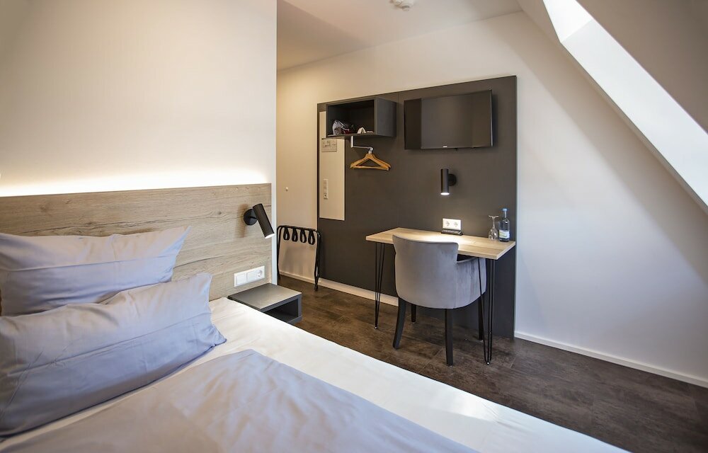 Фото Drexels Parkhotel am Schloss