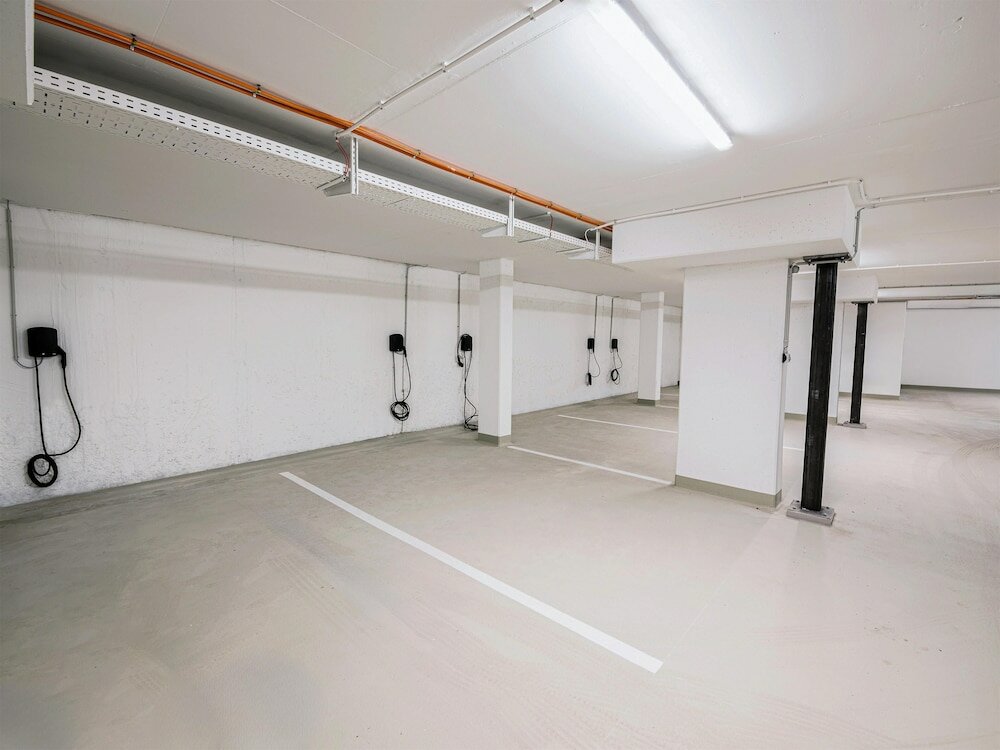 Фото 74130843355