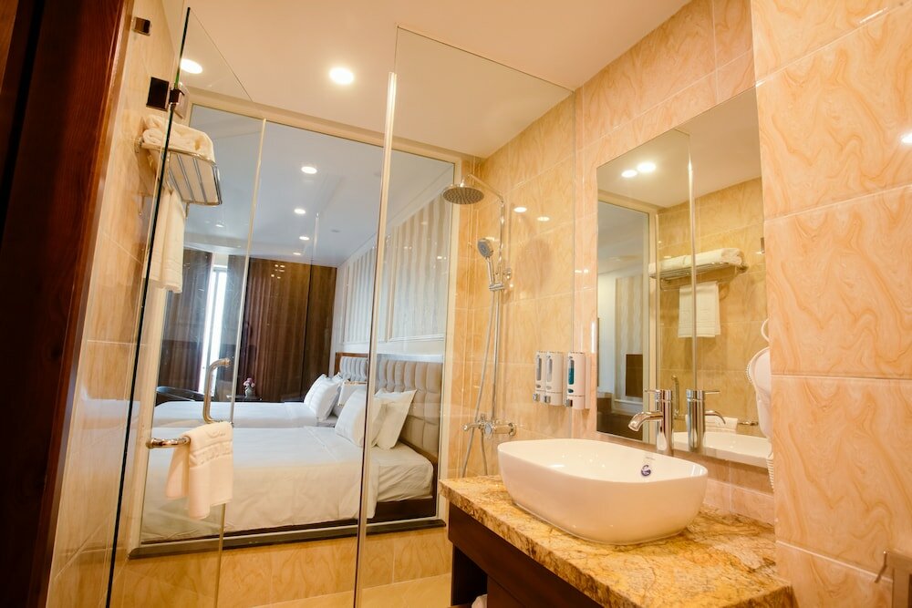 Фото Century Hotel Da Nang