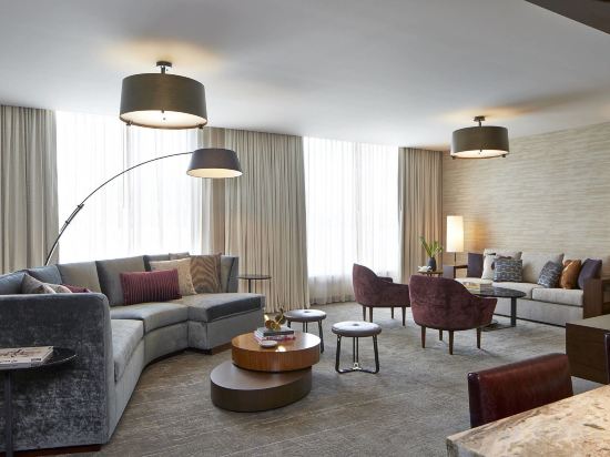 Фото Renaissance Dallas at Plano Legacy West Hotel