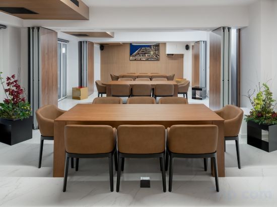 Фото Elia Ermou Athens Hotel