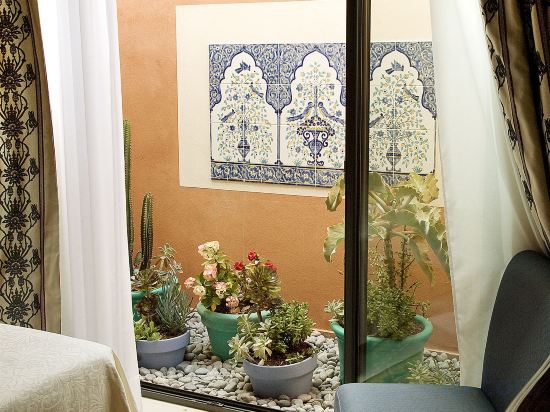 Фото Algila' Ortigia Charme Hotel