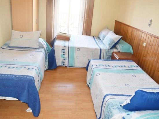 Фото Hostal Numancia