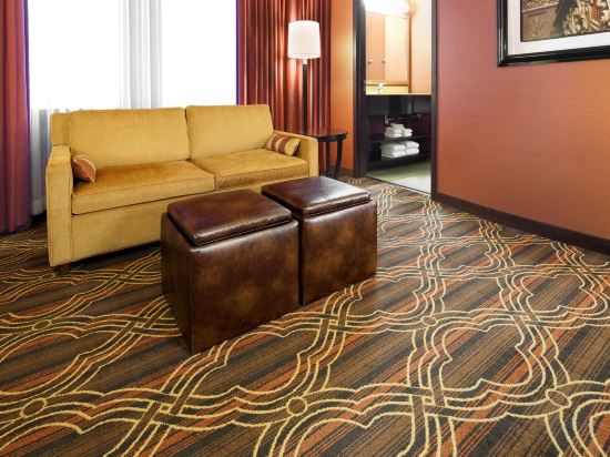 Фото Hampton Inn Majestic Chicago Theatre District