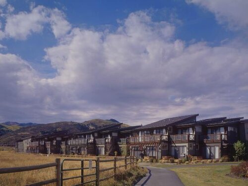 Гостиница Newpark Resort & x26; Hotel в Штате Юта