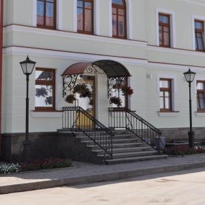 Фото Двор Подзноева, Бизнес корпус