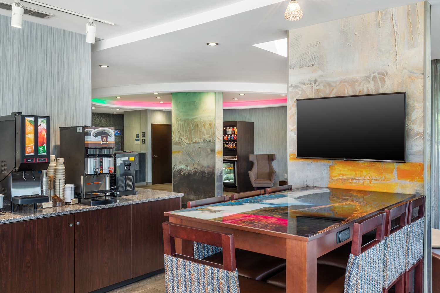 Фото Best Western Braintree Inn