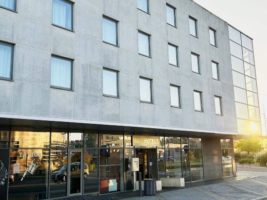 Фото B&b Hotel Maubeuge Gare