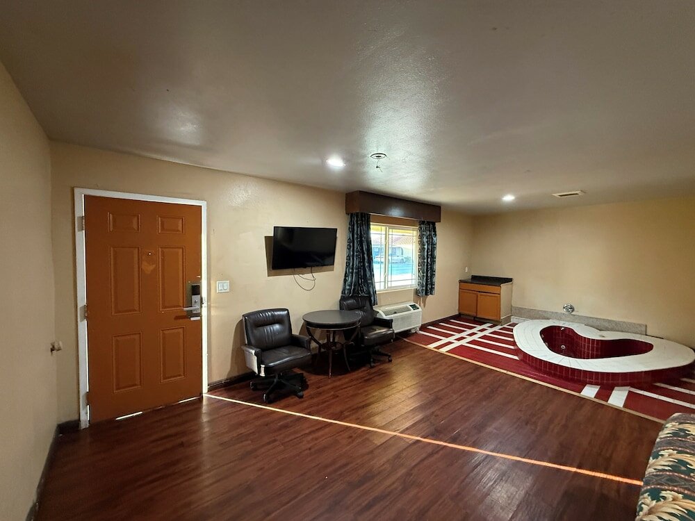Фото Rocky Inn