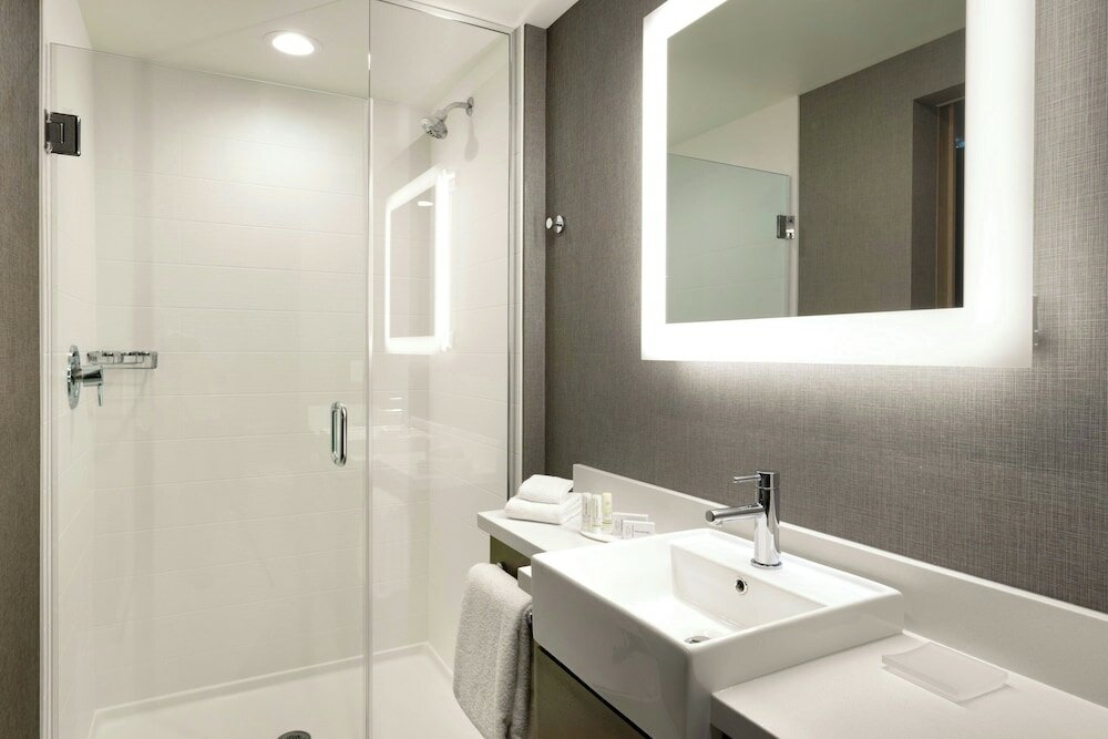 Фото SpringHill Suites by Marriott Salt Lake City-South Jordan