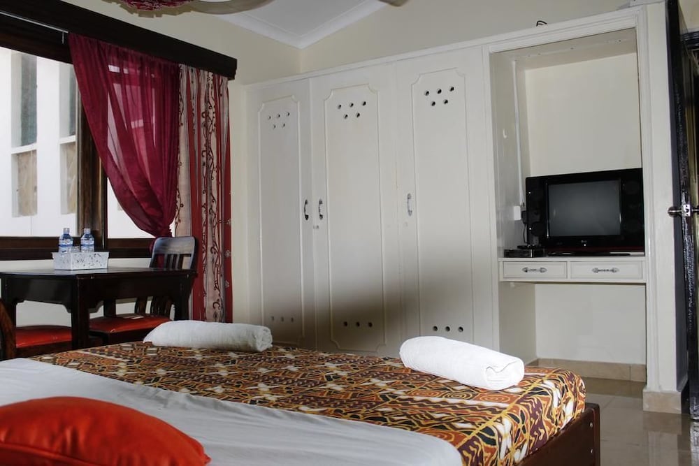 Фото Oceanview Nyali Boutique Hotel - Hostel