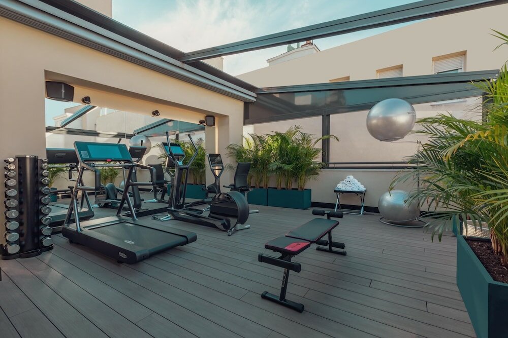 Фото The Pavilions Madrid