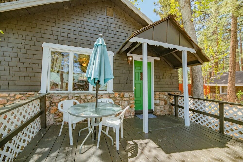 Фото Black Forest Lodge And Cabins