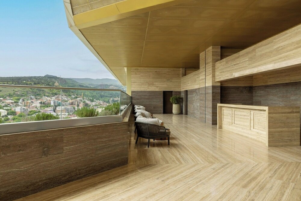 Фото Sheraton Grand Tbilisi Metechi Palace