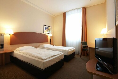 Гостиница IntercityHotel Berlin Ostbahnhof в Берлине