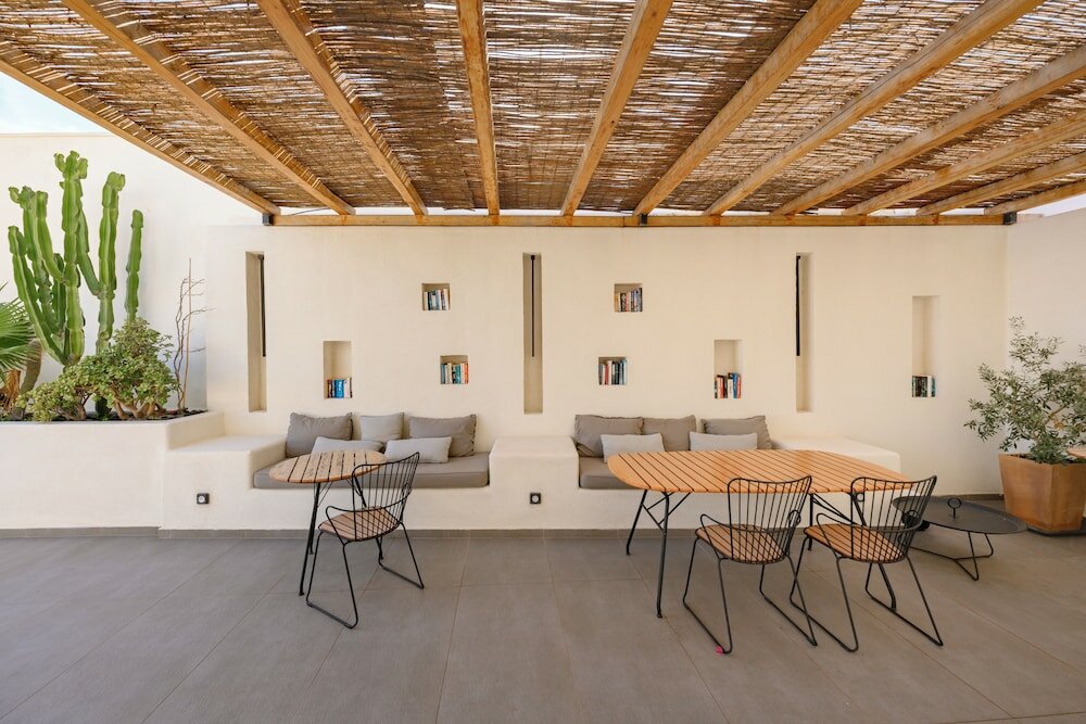 Фото Lemon Suites Santorini