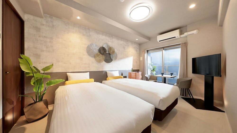 Фото Dotombori Crystal Hotel 3