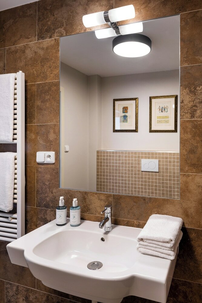 Фото Trevi Hotel