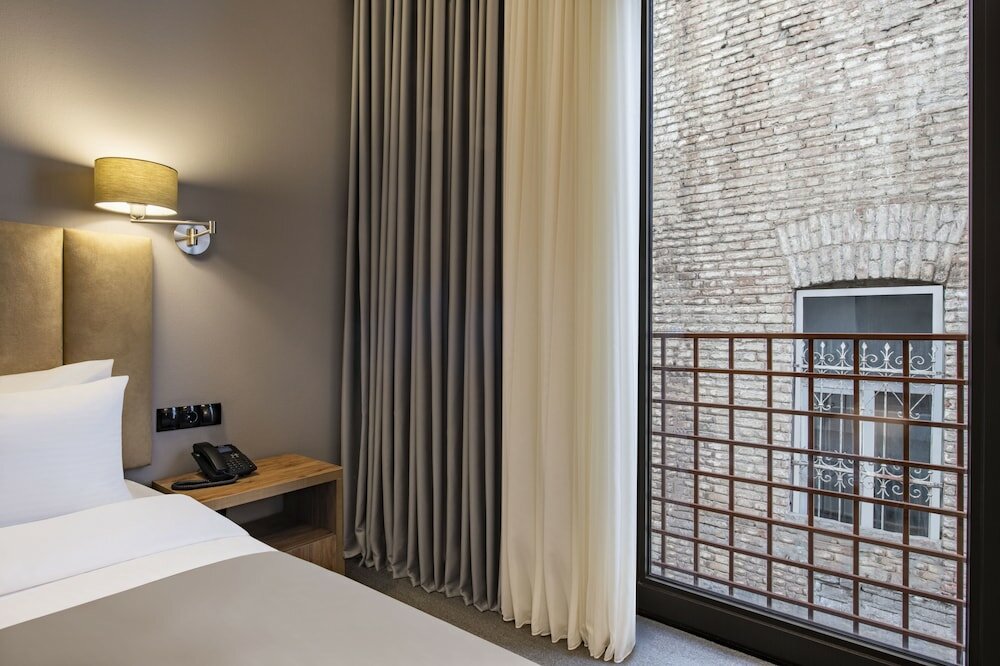 Фото Barnovi Hotel