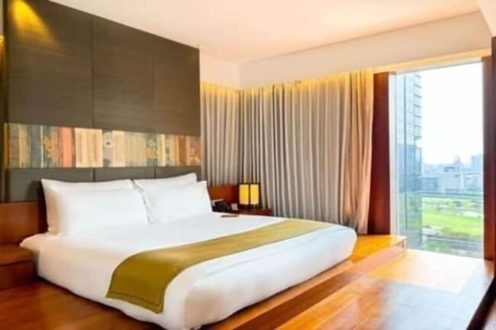 Фото Hansar Bangkok Hotel