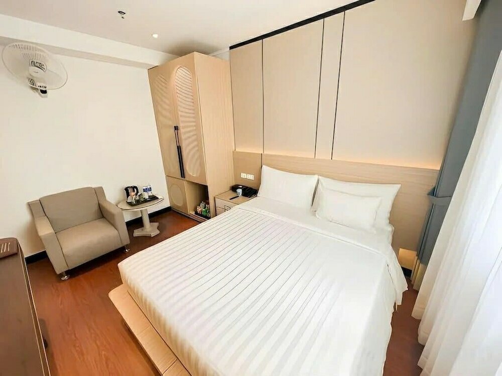 Фото A25 Hotel - 277 Le Thanh Ton