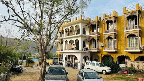 Гостиница Radhika Palace Hotel в Пушкаре