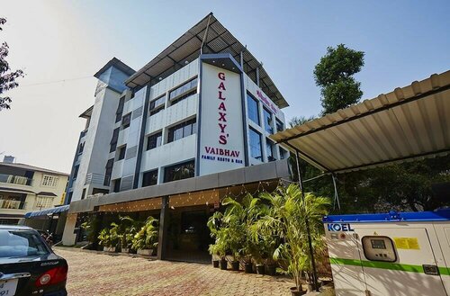 Гостиница Hotel Galaxy's Vaibhav в Васаи-Вирар