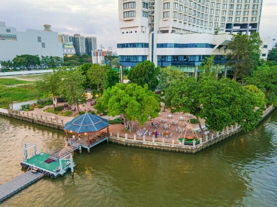 Фото Montien Riverside