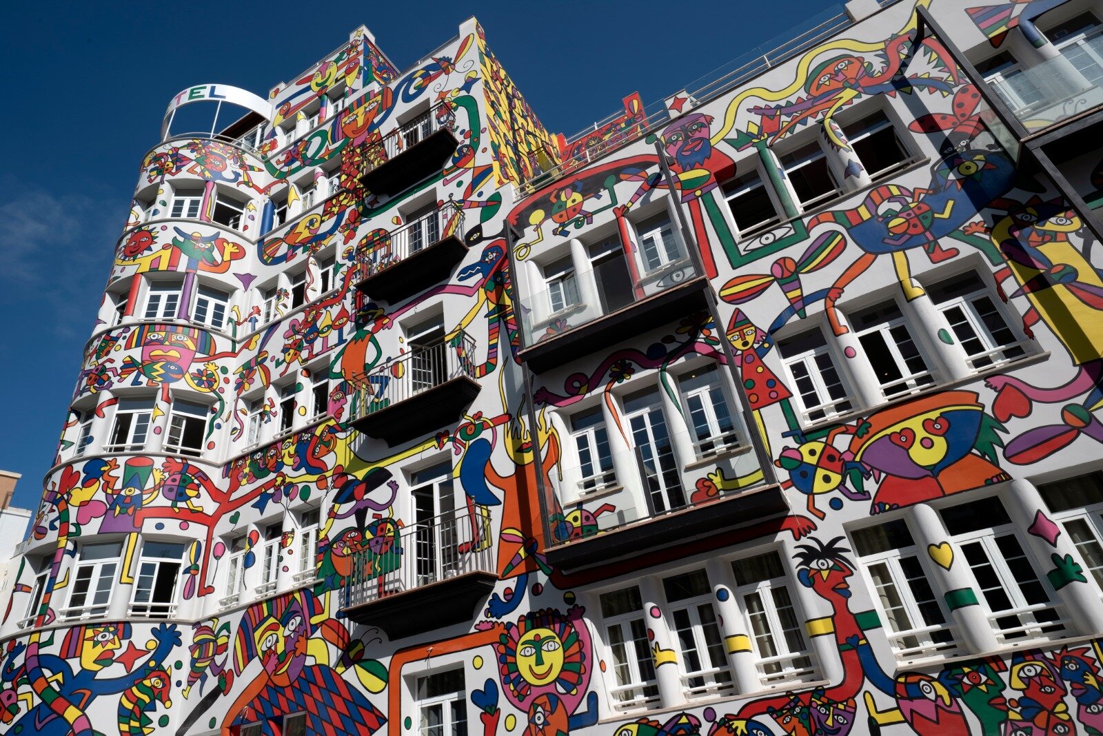 Фото отеля 2