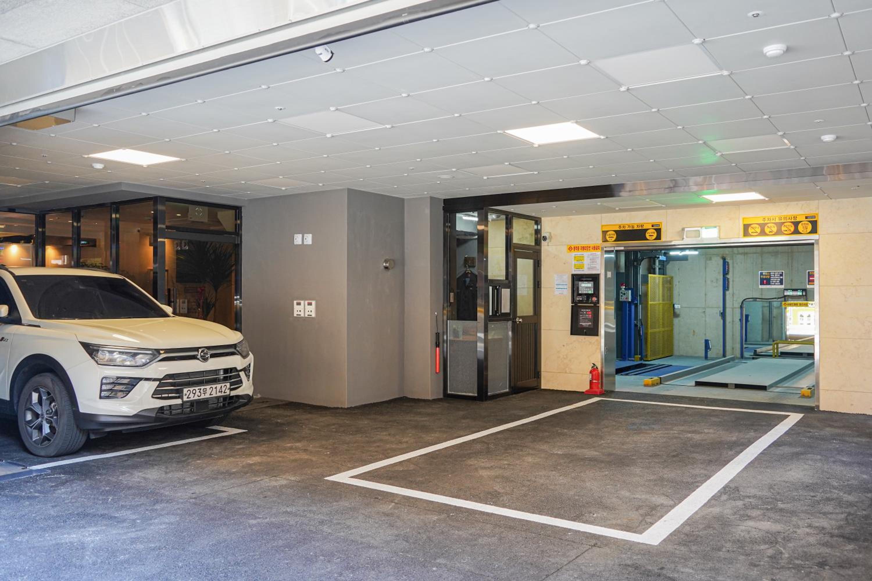 Фото Number25 Hotel