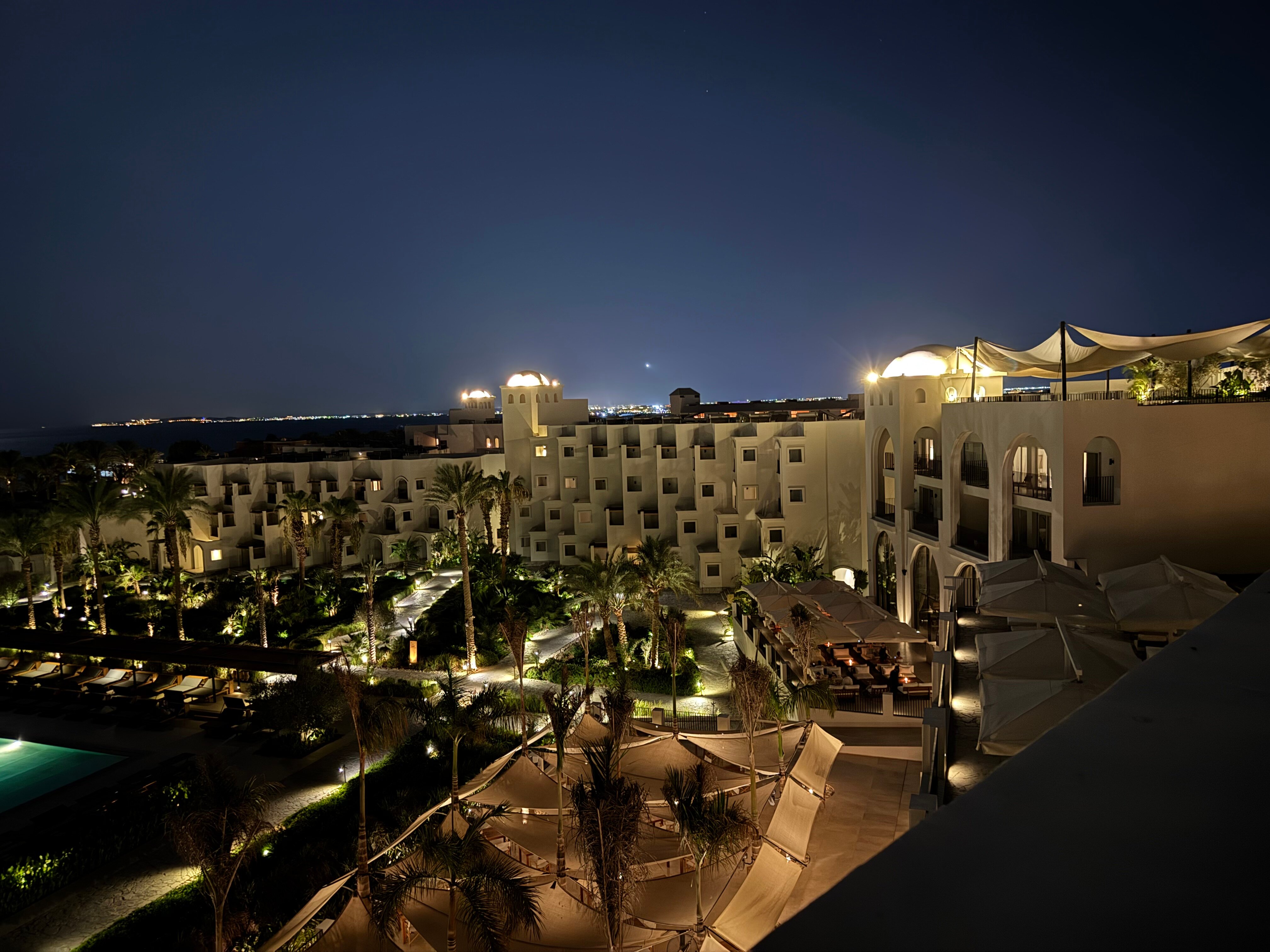Фото Serry Beach Resort