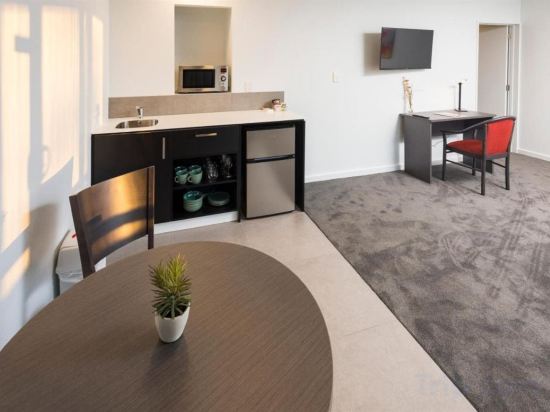 Фото Carnmore Hagley Park