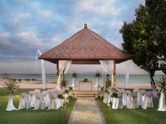 Фото Nusa Dua Beach Hotel