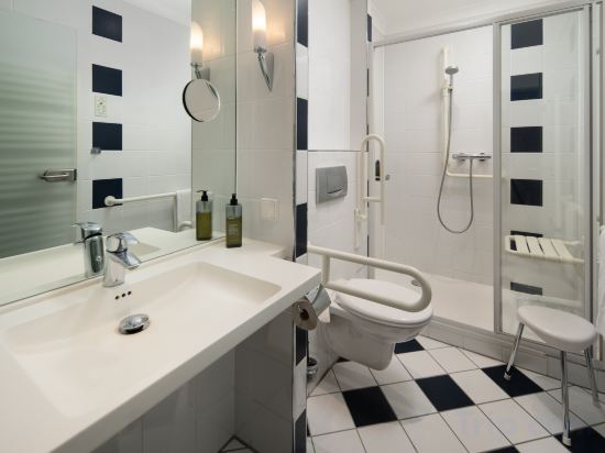 Фото Hotel Baseler Hof