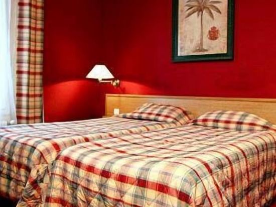 Фото Hotel Esteem Tour Eiffel