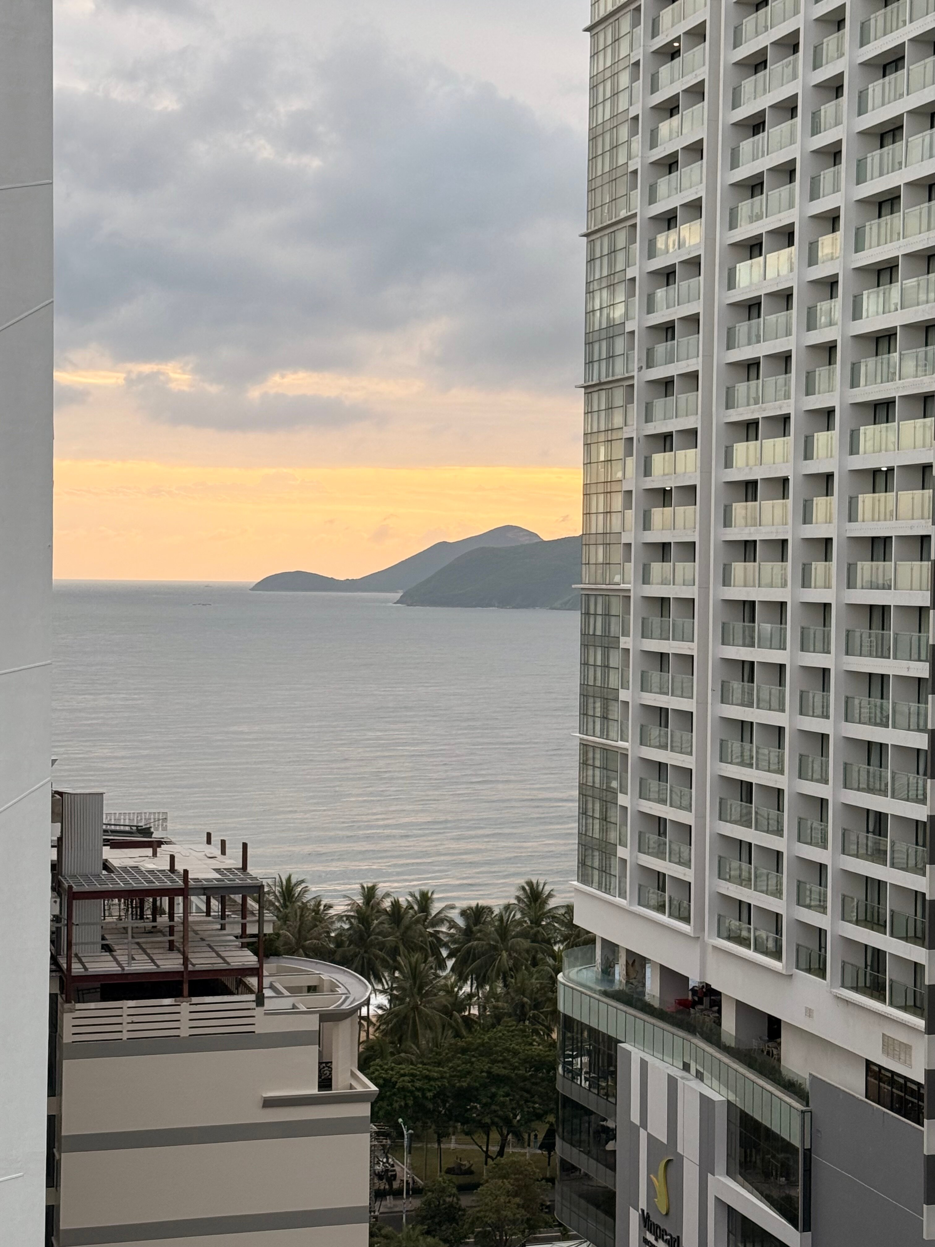 Фото Adamas Boutique Hotel Nha Trang