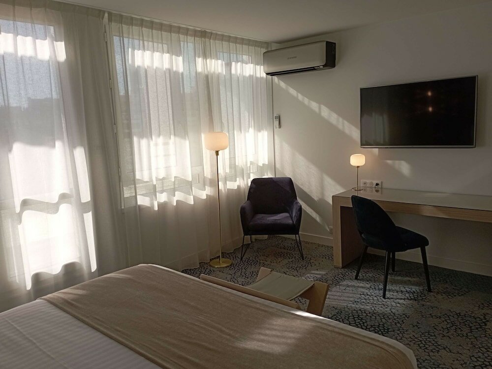 Фото Mercure Limoges Royal Limousin