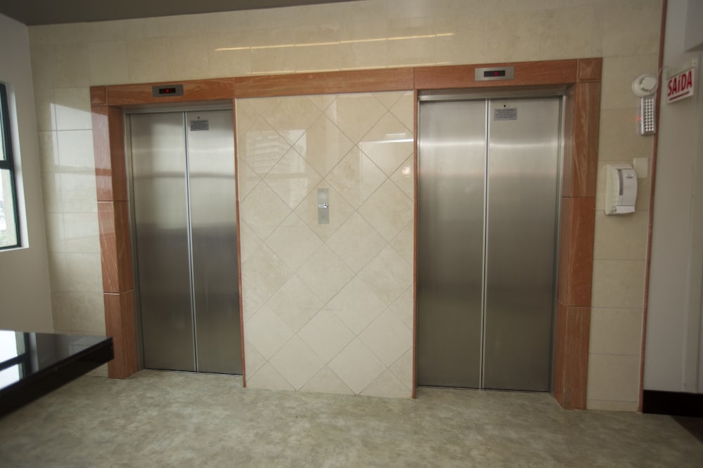 Фото Mogano Business Hotel