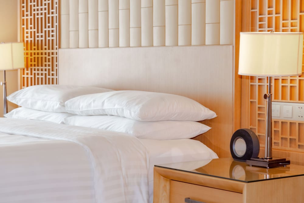 Фото Zhuhai Marriott Hotel