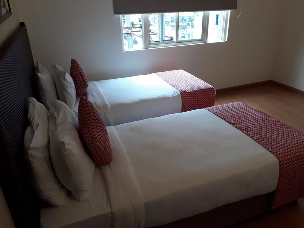 Фото Hotel Beebiz Guindy