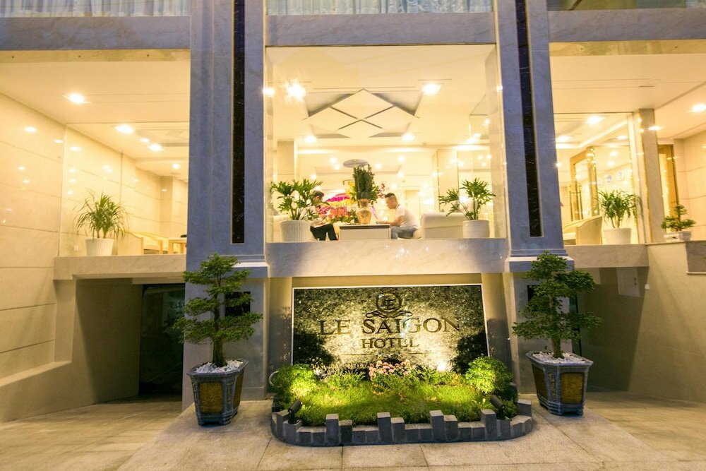 Фото Le Saigon Hotel