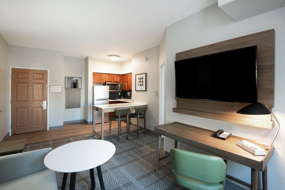 Фото Staybridge Suites Phoenix - Glendale Sports Dist, an Ihg Hotel