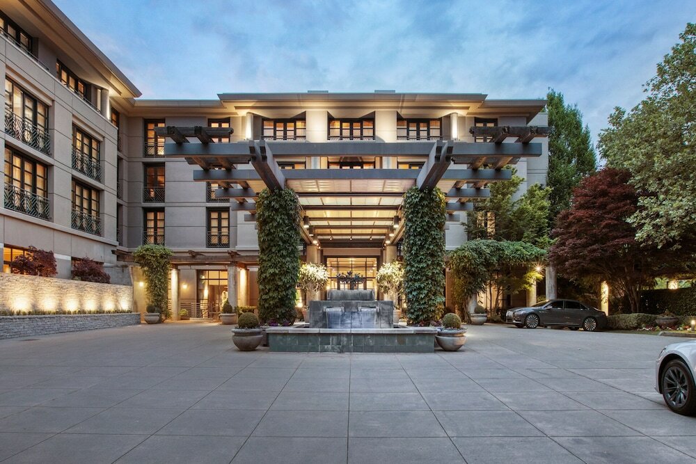 Фото Bellevue Club Hotel