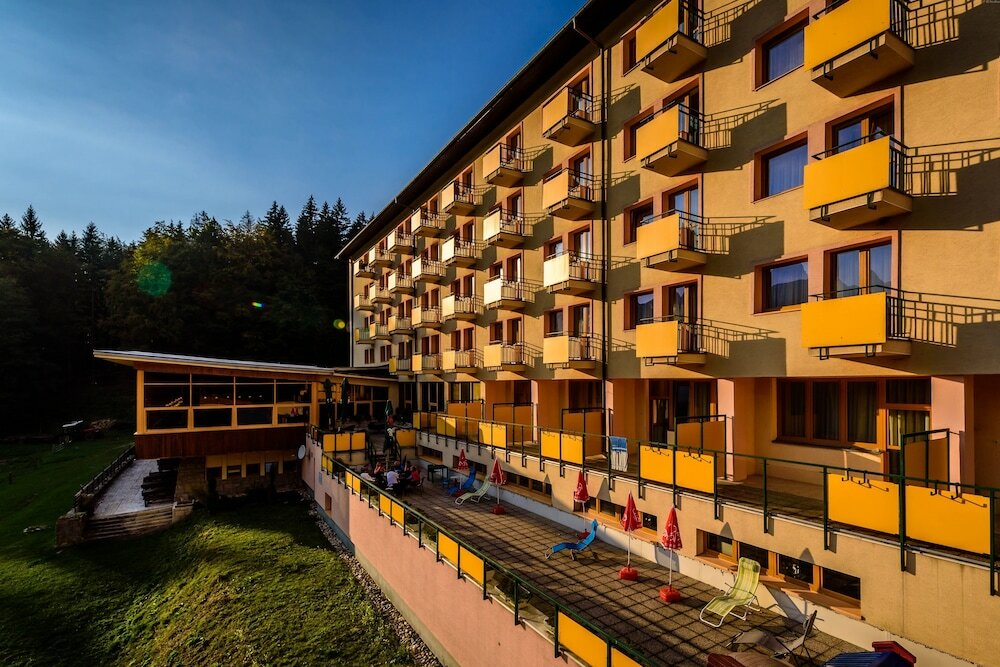 Фото Hotel Boboty